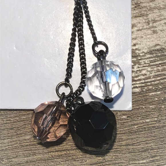 Just Jewelry Earrings - Picture 2 of 3